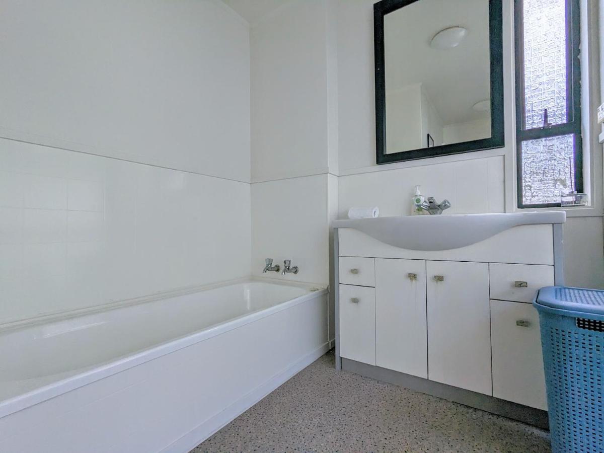 Rotorua Redwood Retreat Villa ภายนอก รูปภาพ