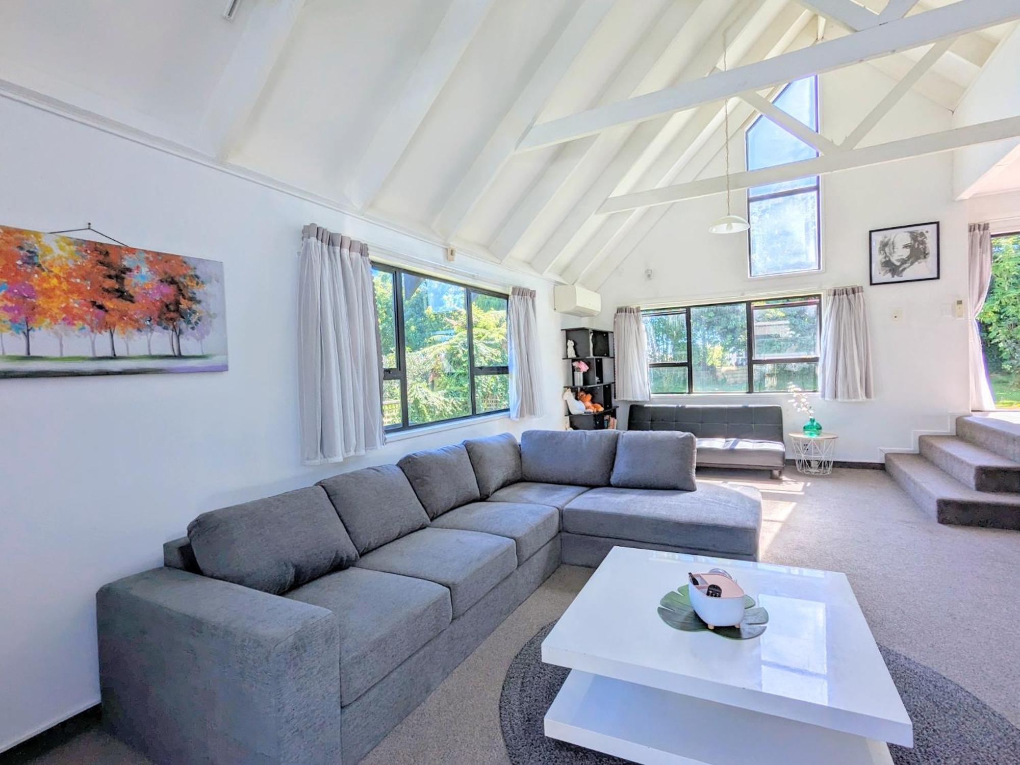 Rotorua Redwood Retreat Villa ภายนอก รูปภาพ
